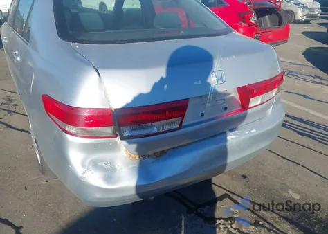 2003 Honda Accord 2.4 Lx z USA, uszkodzony, nr VIN 1HGCM56353A047864